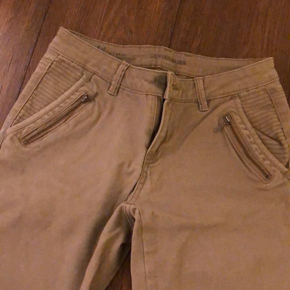 Denver Hayes khaki jeans - Picture 2 of 5